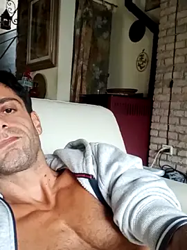 Snapshot of MrTamburine22 chatting on 10/20/25, 11:32 MrTamburine22 online show from 10/20/25, 11:32