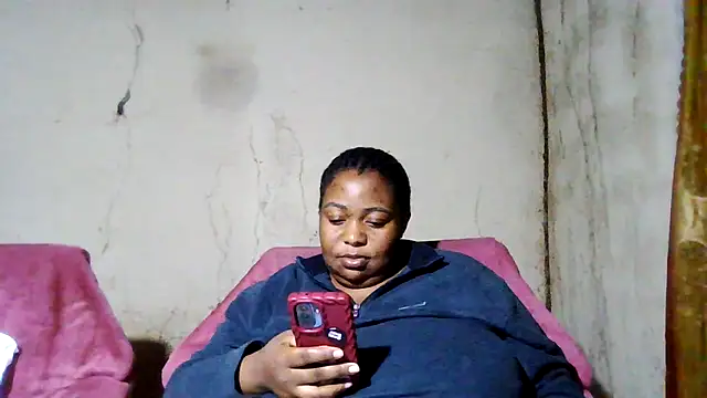 Snapshot of bustyboobs6 chatting on 09/25/25, 04:11 bustyboobs6 online show from 09/25/25, 04:11