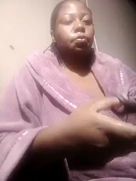 Snapshot of bustyboobs6 chatting on 11/03/25, 03:52 bustyboobs6 online show from 11/03/25, 03:52