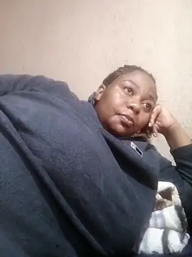 Snapshot of bustyboobs6 chatting on 11/17/25, 09:59 bustyboobs6 online show from 11/17/25, 09:59