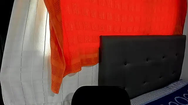 angela nix online show from 09/30/25, 02:44