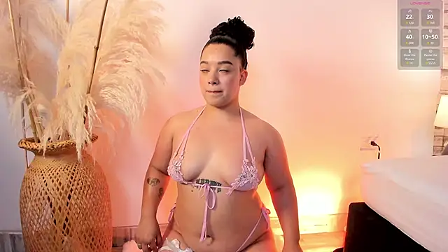 Julieta 333 online show from 11/23/25, 01:33