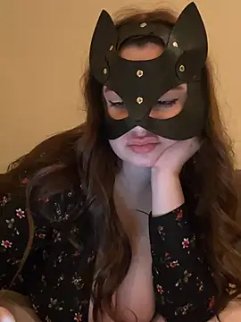 Snapshot of Dreamy_Kitty chatting on 01/08/25, 04:00 Dreamy Kitty online show from 01/08/25, 04:00