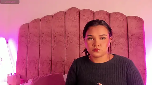 Carolina Evanss online show from 02/17/26, 03:47