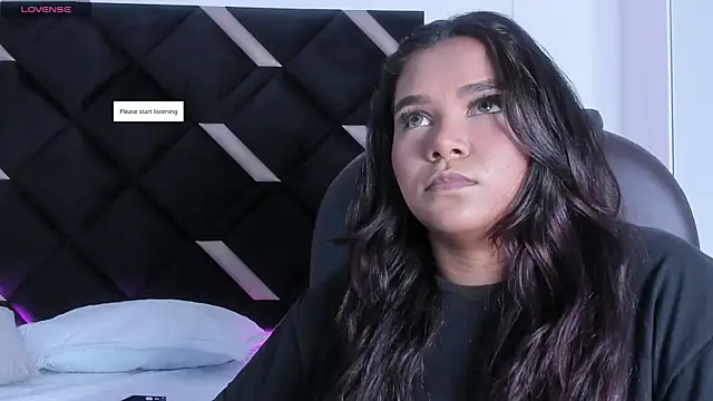 Carolina Evanss online show from 03/26/26, 03:56