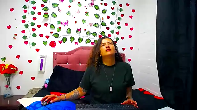 Snapshot of Leyla_Horny_Bg chatting on 01/30/25, 07:59 Leyla Horny Bg online show from 01/30/25, 07:59