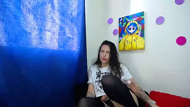 Snapshot of Leyla_Horny_Bg chatting on 10/17/25, 08:00 Leyla Horny Bg online show from 10/17/25, 08:00