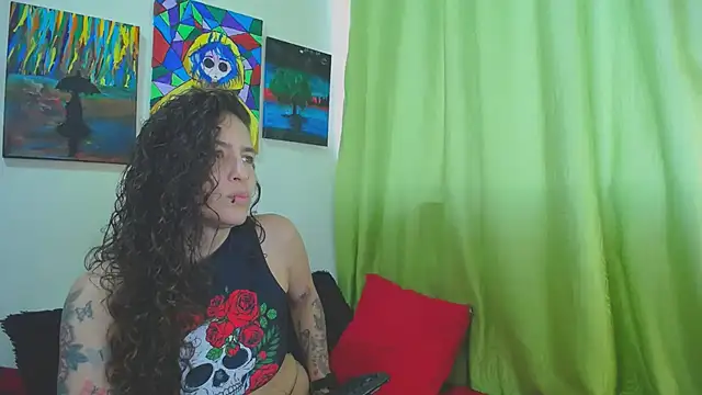 Snapshot of Leyla_Horny_Bg chatting on 11/21/25, 09:13 Leyla Horny Bg online show from 11/21/25, 09:13