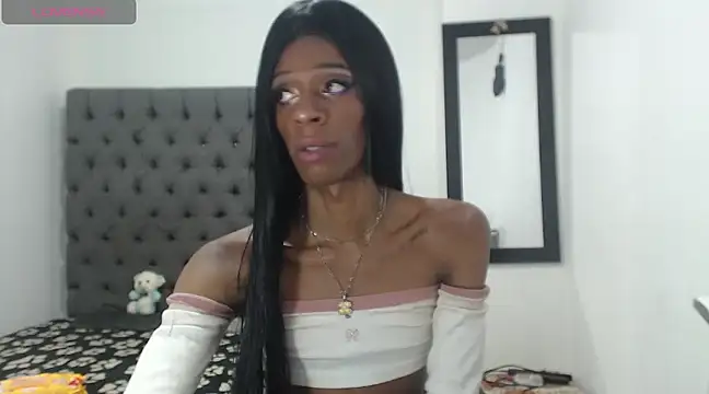 lucianadolll online show from 03/09/25, 03:54