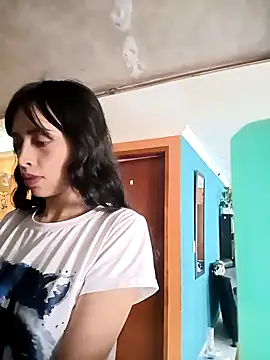 Snapshot of dholcee chatting on 01/02/25, 04:24 dholcee online show from 01/02/25, 04:24