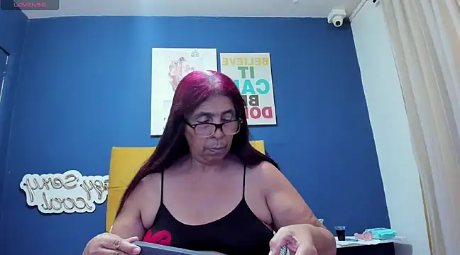 Snapshot of renata_milf_ chatting on 01/28/25, 11:38 renata milf online show from 01/28/25, 11:38