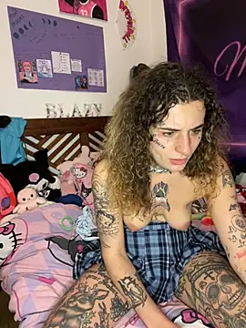 BlazyKitsune- online show from 01/23/25, 12:30