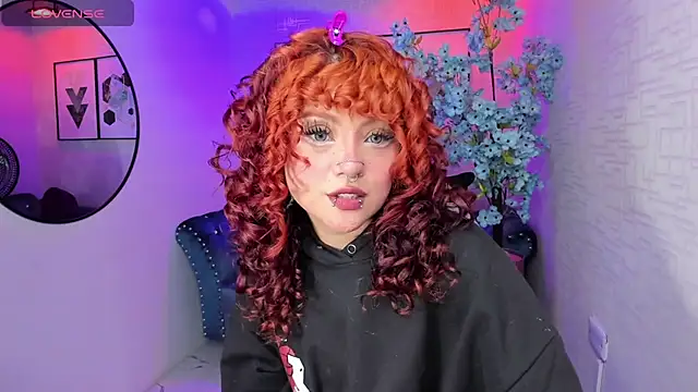 Theia moon online show from 12/17/25, 01:50