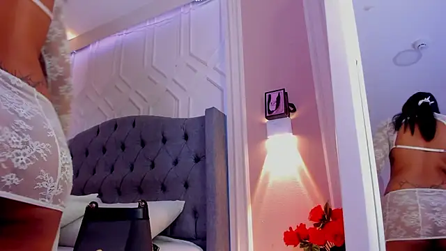 Snapshot of MadyLust chatting on 02/23/26, 08:39 MadyLust online show from 02/23/26, 08:39