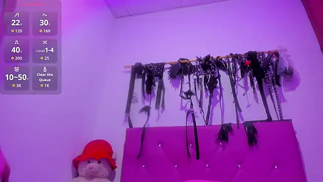 Venus Blackk online show from 11/26/25, 03:07