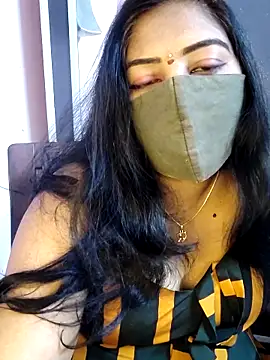 Snapshot of RomeoJuliet345 chatting on 02/09/26, 10:08 RomeoJuliet345 online show from 02/09/26, 10:08