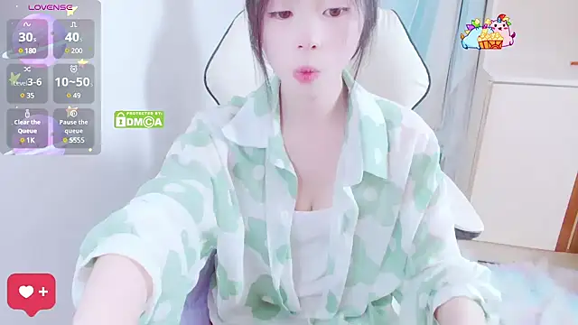 Snapshot of xiyao1314 chatting on 01/07/25, 08:56 xiyao1314 online show from 01/07/25, 08:56