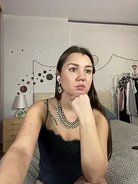 Snapshot of MiraMiss chatting on 01/21/25, 11:35 MiraMiss online show from 01/21/25, 11:35