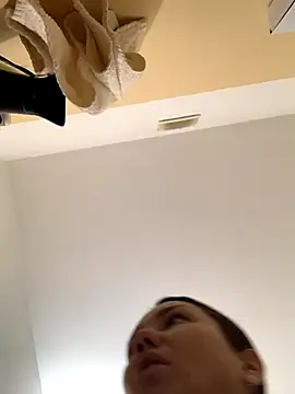 MiraMiss online show from 11/24/25, 07:30