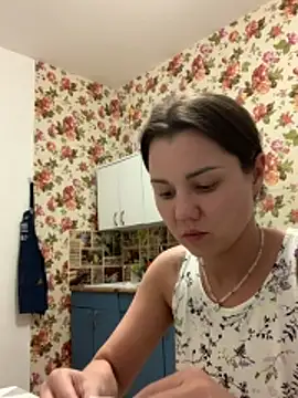 MiraMiss online show from 05/25/26, 05:19