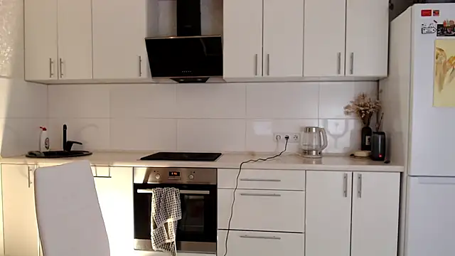 Snapshot of KissMyVibe chatting on 10/10/25, 05:23 KissMyVibe online show from 10/10/25, 05:23