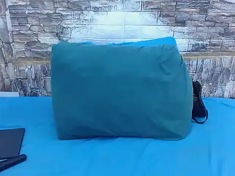 Snapshot of SexyEbony37X chatting on 09/11/25, 04:23 SexyEbony37X online show from 09/11/25, 04:23