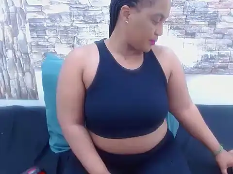 Snapshot of SexyEbony37X chatting on 09/16/25, 07:31 SexyEbony37X online show from 09/16/25, 07:31