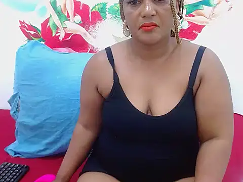 Snapshot of SexyEbony37X chatting on 12/05/25, 09:29 SexyEbony37X online show from 12/05/25, 09:29