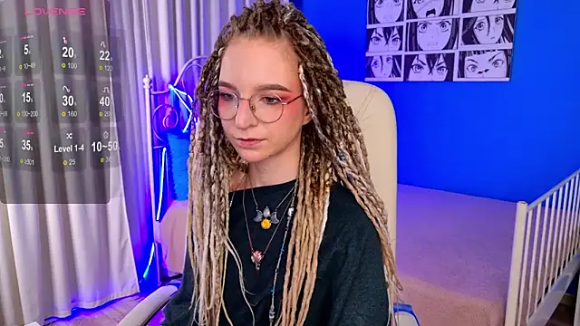 VioletShine online show from 11/26/25, 10:05