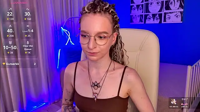 VioletShine online show from 06/12/26, 01:21