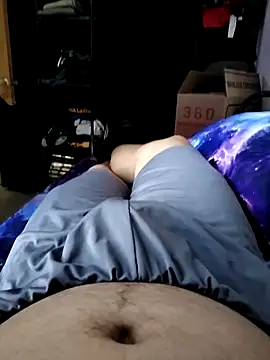 Snapshot of Alee3xxx chatting on 03/03/26, 11:21 Alee3xxx online show from 03/03/26, 11:21