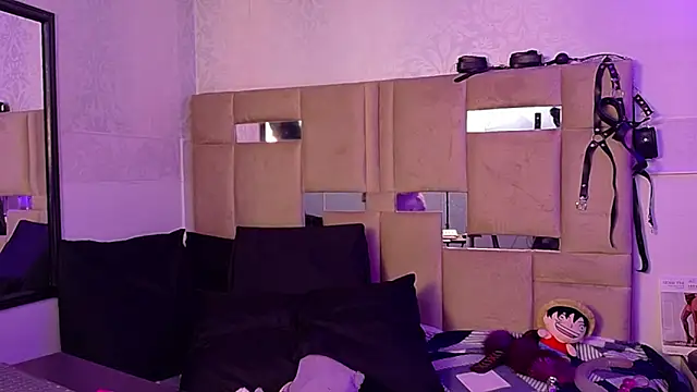 Queenjenn   online show from 03/20/26, 05:34