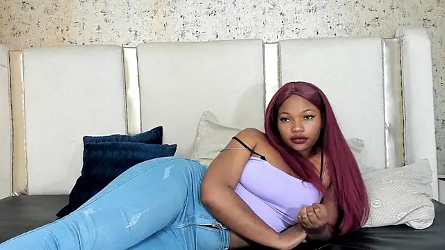 Candy Bony online show from 03/07/25, 09:59