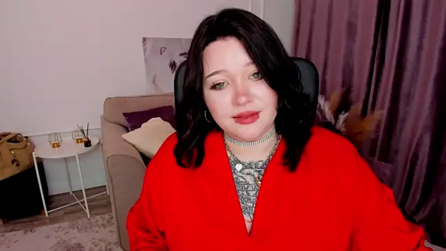 MoonLghte online show from 02/19/25, 07:38