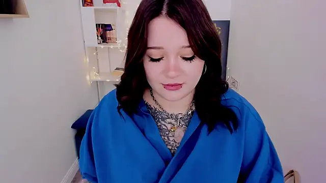 MoonLghte online show from 03/09/25, 11:36