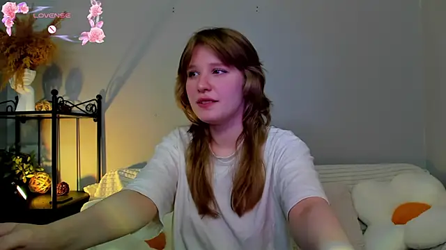 Snapshot of EvaStevs chatting on 03/07/25, 10:32 EvaStevs online show from 03/07/25, 10:32