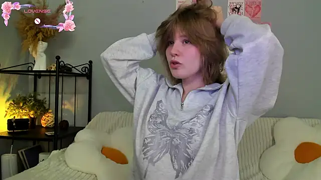 Snapshot of EvaStevs chatting on 03/13/25, 10:43 EvaStevs online show from 03/13/25, 10:43