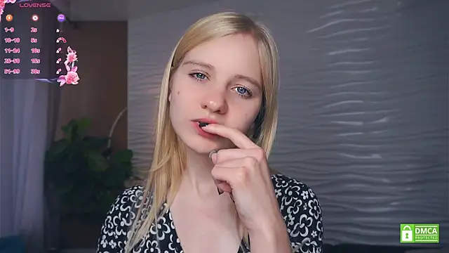 OdelinaFicken online show from 10/03/25, 05:26