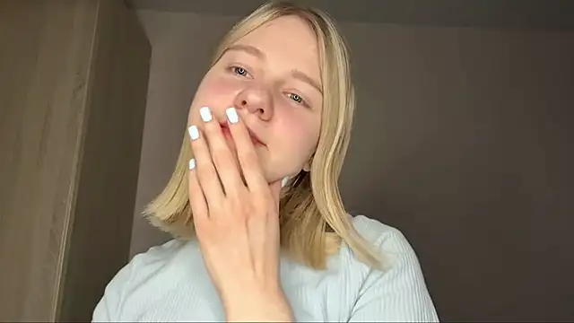 OdelinaFicken online show from 02/13/26, 07:59