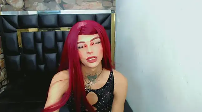 Snapshot of Luna_and_valery chatting on 02/03/25, 08:35 Luna and valery online show from 02/03/25, 08:35