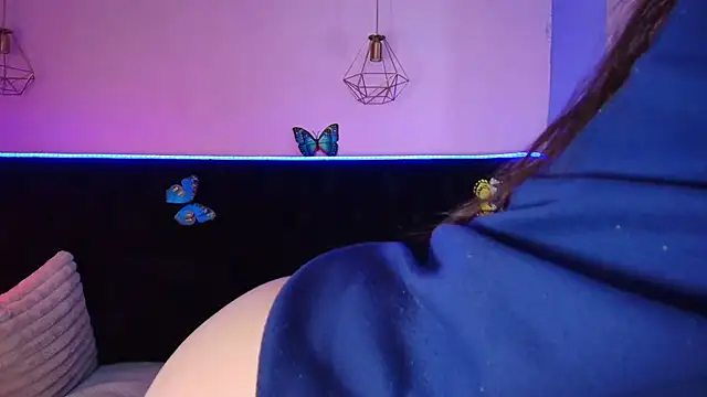 Anastasia Whitee online show from 05/01/26, 01:59