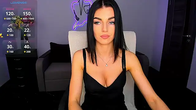 Snapshot of Angelina_Clarks chatting on 03/19/25, 06:57 Angelina Clarks online show from 03/19/25, 06:57