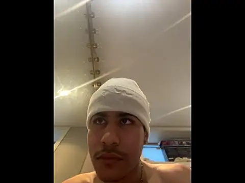 johnycash21 online show from 03/31/26, 01:11