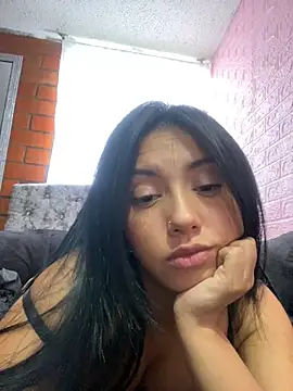 sweet kitty0110 online show from 03/03/25, 07:39