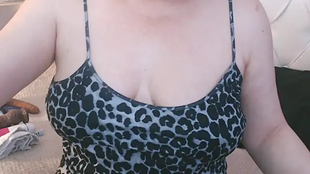 Snapshot of maturepriscila chatting on 02/22/25, 04:51 maturepriscila online show from 02/22/25, 04:51