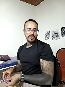 Snapshot of Nicky_smith__ chatting on 12/09/24, 08:01 Nicky smith online show from 12/09/24, 08:01