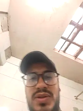 Snapshot of Nicky_smith__ chatting on 11/06/25, 08:43 Nicky smith online show from 11/06/25, 08:43