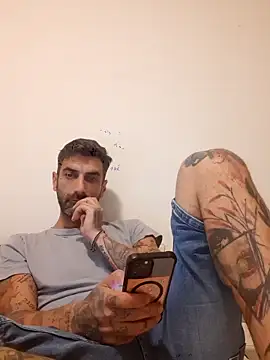 Snapshot of Italian69am chatting on 09/22/25, 03:58 Italian69am online show from 09/22/25, 03:58