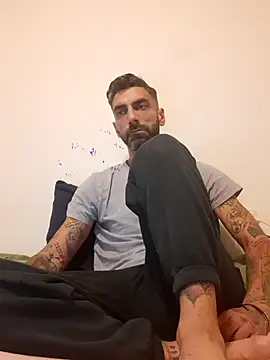 Snapshot of Italian69am chatting on 11/09/25, 04:49 Italian69am online show from 11/09/25, 04:49