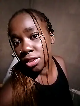 Snapshot of MelaninSexyDoll chatting on 01/15/25, 09:20 MelaninSexyDoll online show from 01/15/25, 09:20